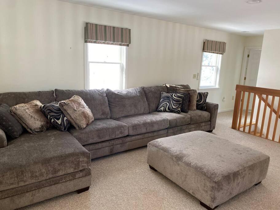Beautiful Spacious Home W/ Game Room. Gilford Exterior foto